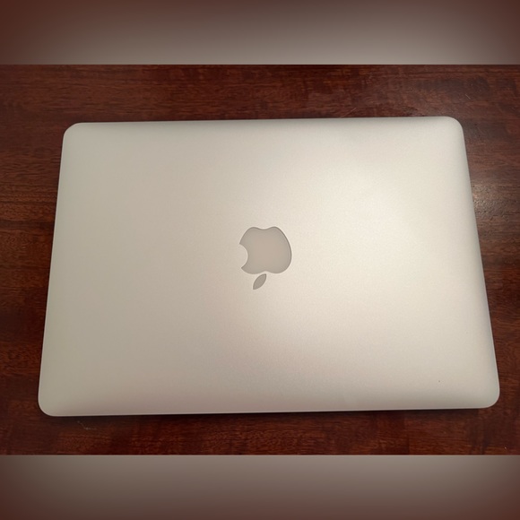 Apple Other - MacBook Pro (Retina, 13”, 2015) - GREAT CONDITION